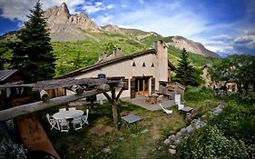 Le Refuge Des Boussardes